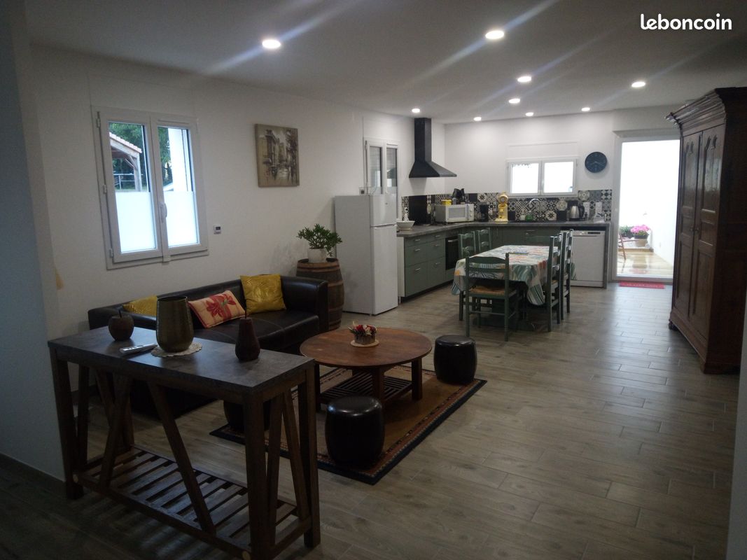 Maison 3 pièces 88 m² · à Benet · 88 m² · 870 €/mois