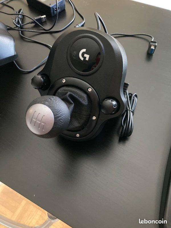 Volant Logitech G29 + pédalier + levier de vitesse (image 3)