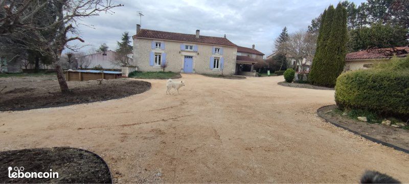 Maison 7 pièces 135 m² · à Montmoreau · 135 m² · 315 000 €