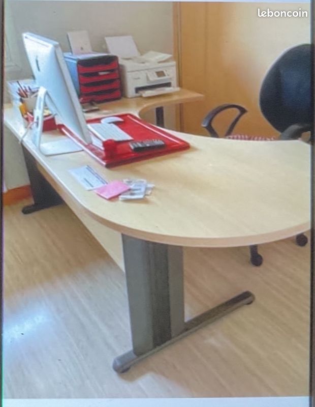 Bureau à vendre (image 1)