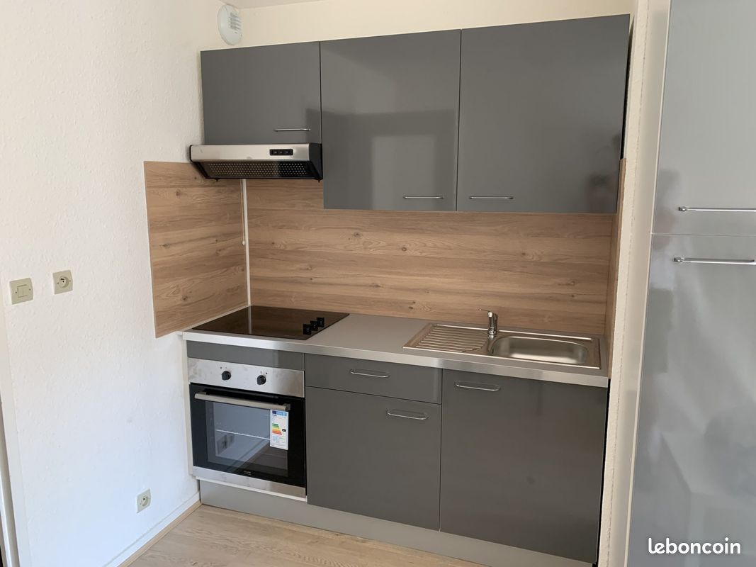 Appartement 1 pièce 25 m² · à Saint-Étienne · 25 m² · 380 €/mois
