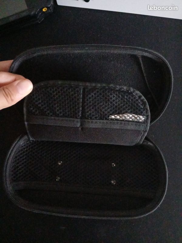 Psp HS avec son etui d'origine (image 7)