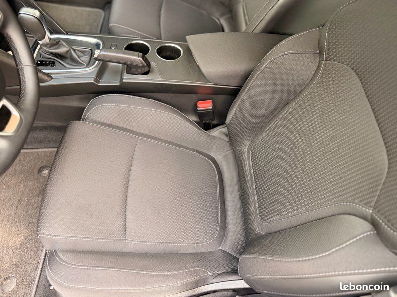 Renault Megane Société 2 places 115 ch BVA EDC 1.5 dCi Berline Business 2020 – photo 15