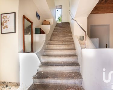 Maison 1 300 000 € - 372 m²