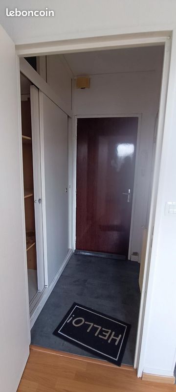 Studio 1 pièce 27 m² (image 5)
