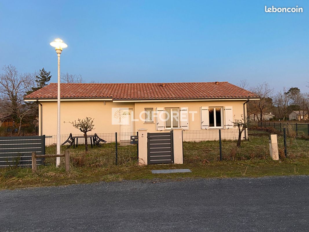 Maison 4 pièces 101 m² · à Captieux · 101 m² · 860 €/mois