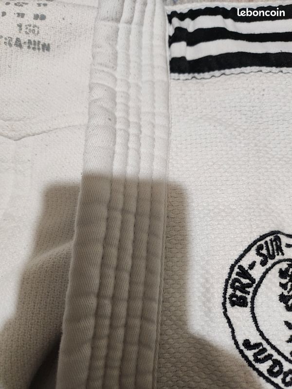 Ensemble kimono judo (image 4)