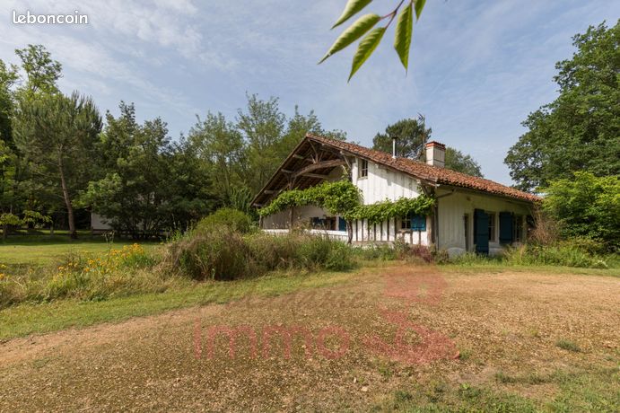 Maison 5 pièces 200 m²