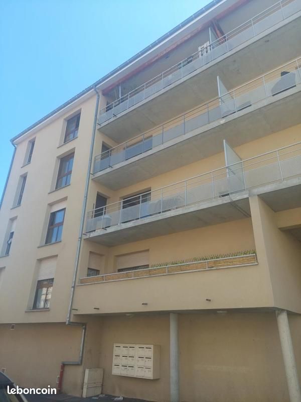 Appartement 3 pièces 64 m² · à Roche-la-Molière · 64 m² · 563 €/mois