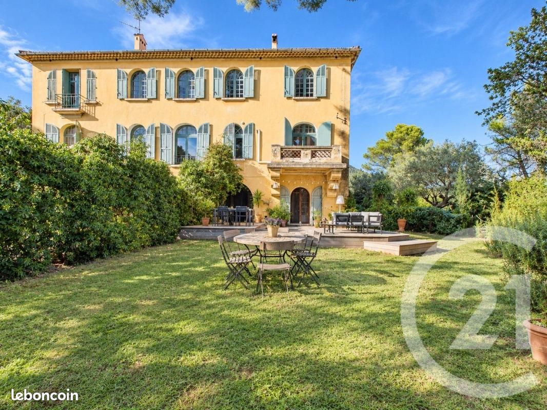 Appartement 3 pièces 84 m² · à La Valette-du-Var · 84 m² · 379 000 €
