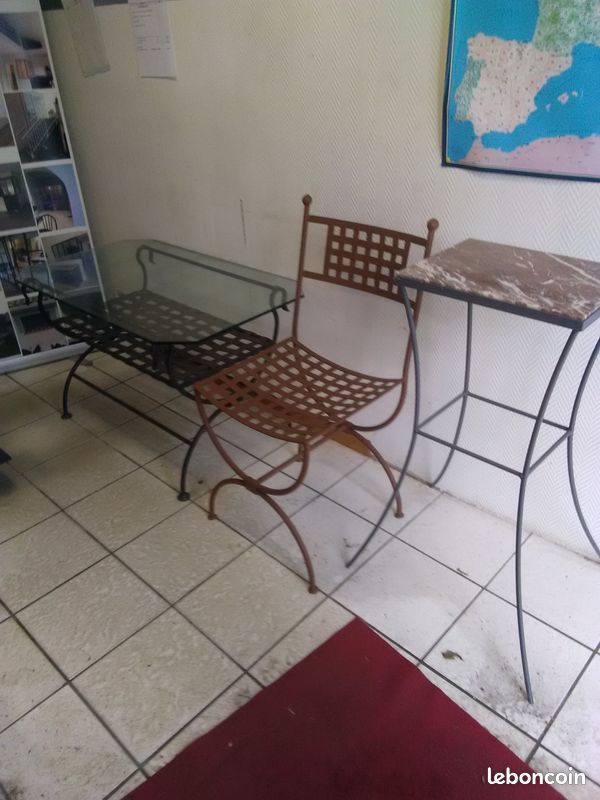 Tables basse, chaise, console (image 1)
