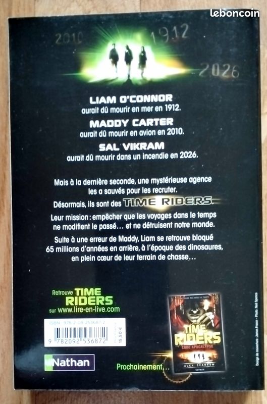 Livre "TIME RIDERS : LE JOUR du PREDATEUR" de Alex SCARROW (image 2)