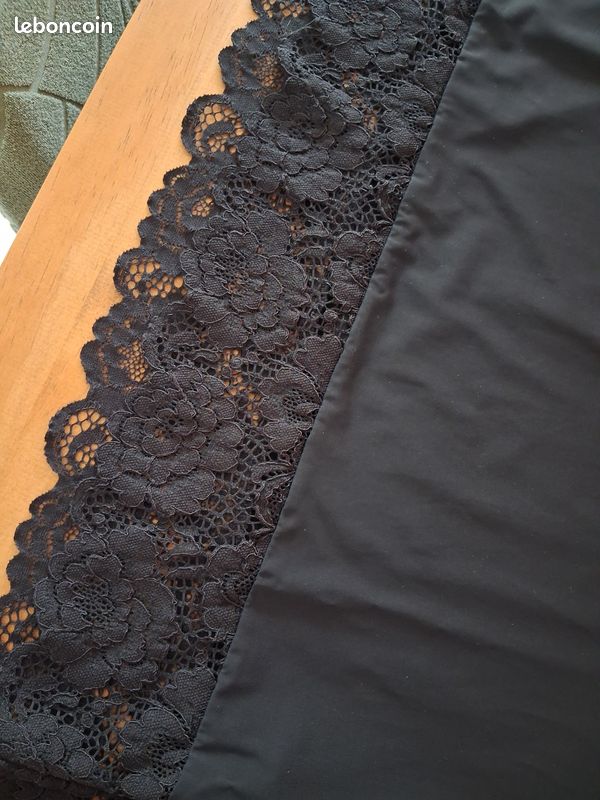 Jolie nuisette noire dentelle Rouge-Gorge Taille 40 (image 3)