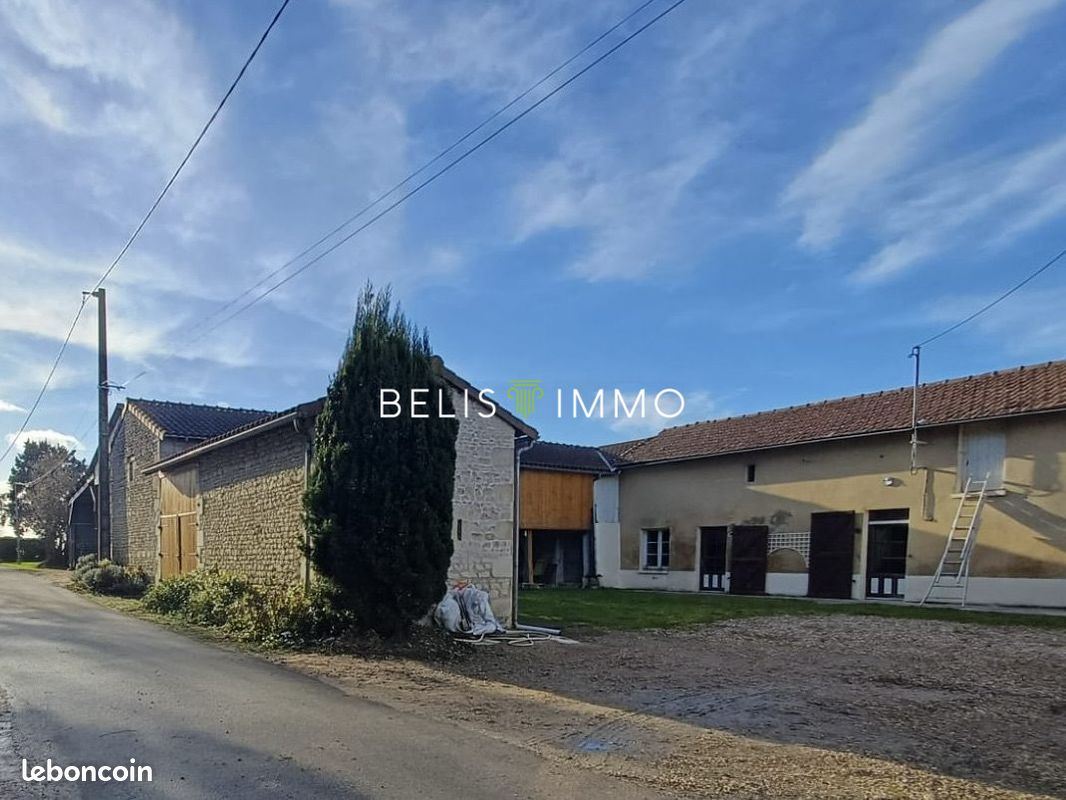 Maison 4 pièces 95 m² · à Faye-la-Vineuse · 95 m² · 449 350 €