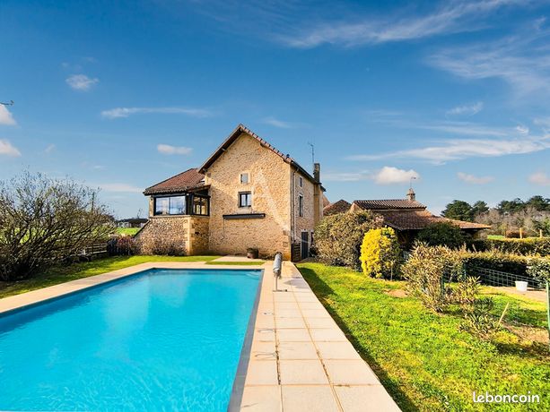 Propriété 6 pièces 130 m²