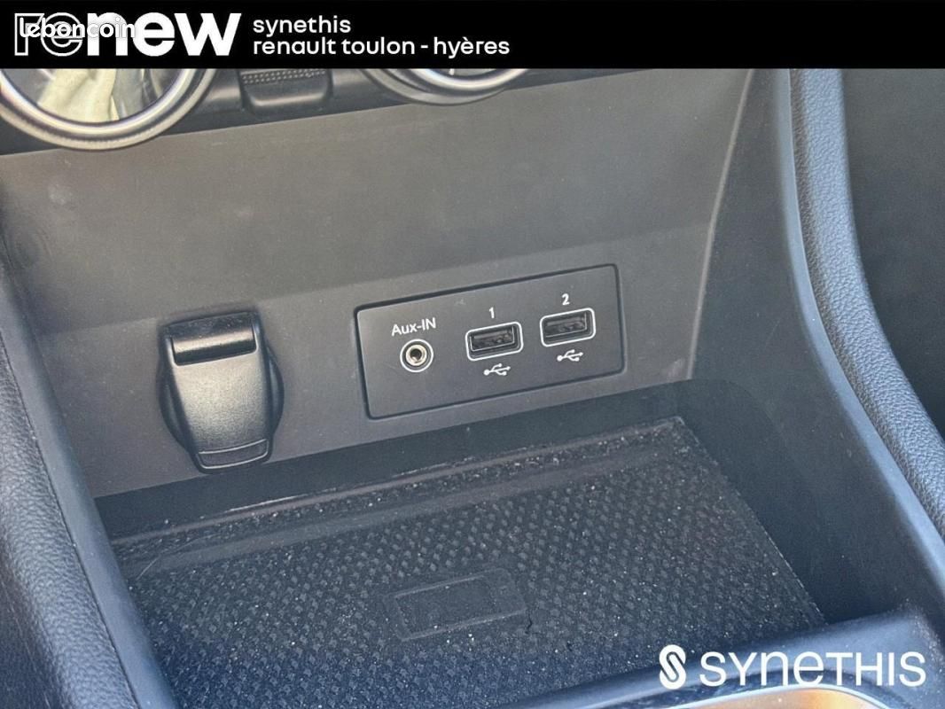 Renault Captur E-Tech 145 - 21 Intens (image 28)