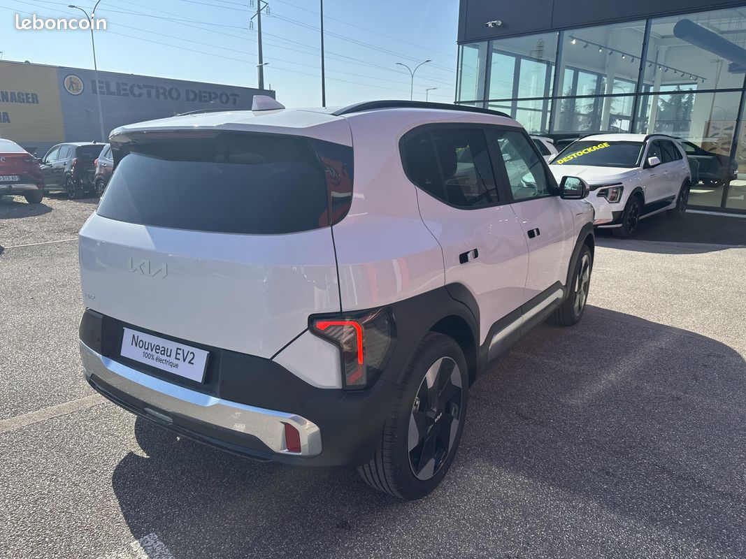 KIA EV2 107,8 kW (145 ch) Autonomie Standard 42.2 kWh Earth (image 5)