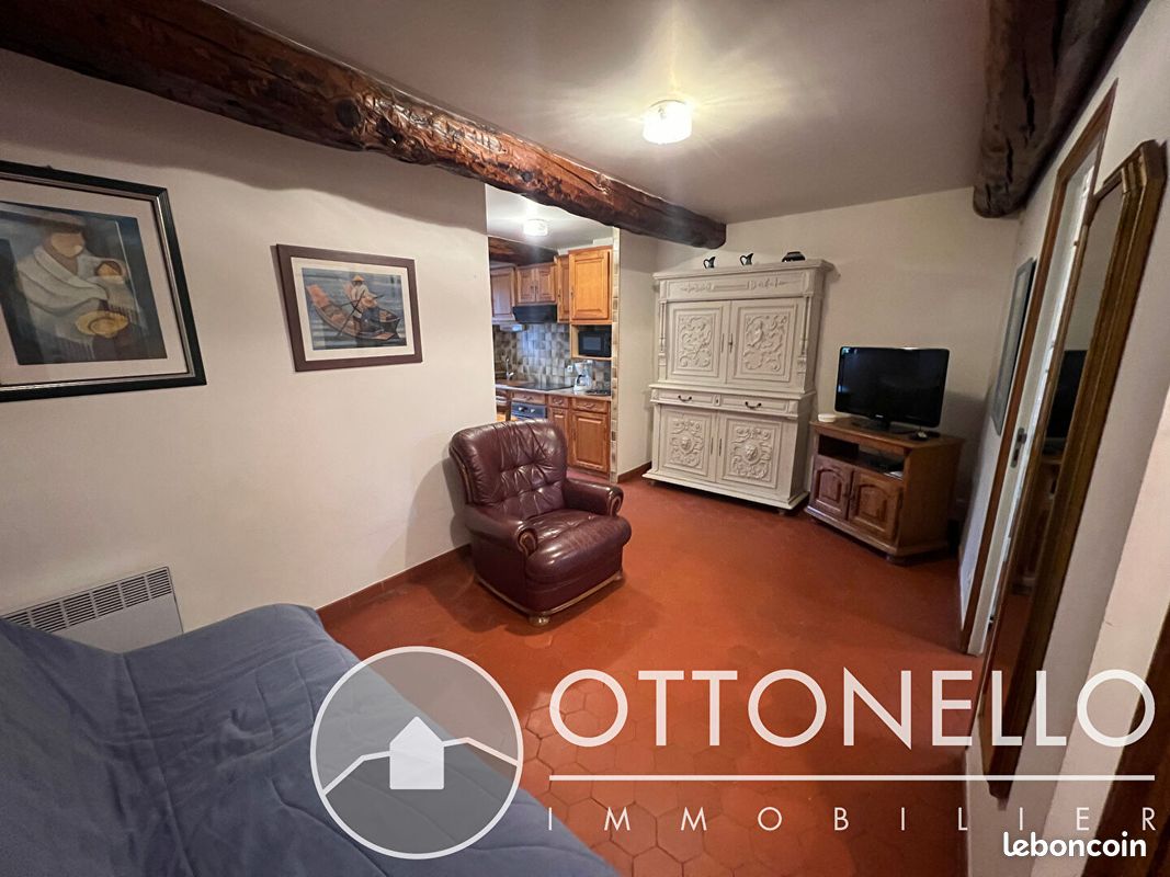 Appartement 2 pièces 36 m² · à Roquebrune-sur-Argens · 36 m² · 750 €/mois