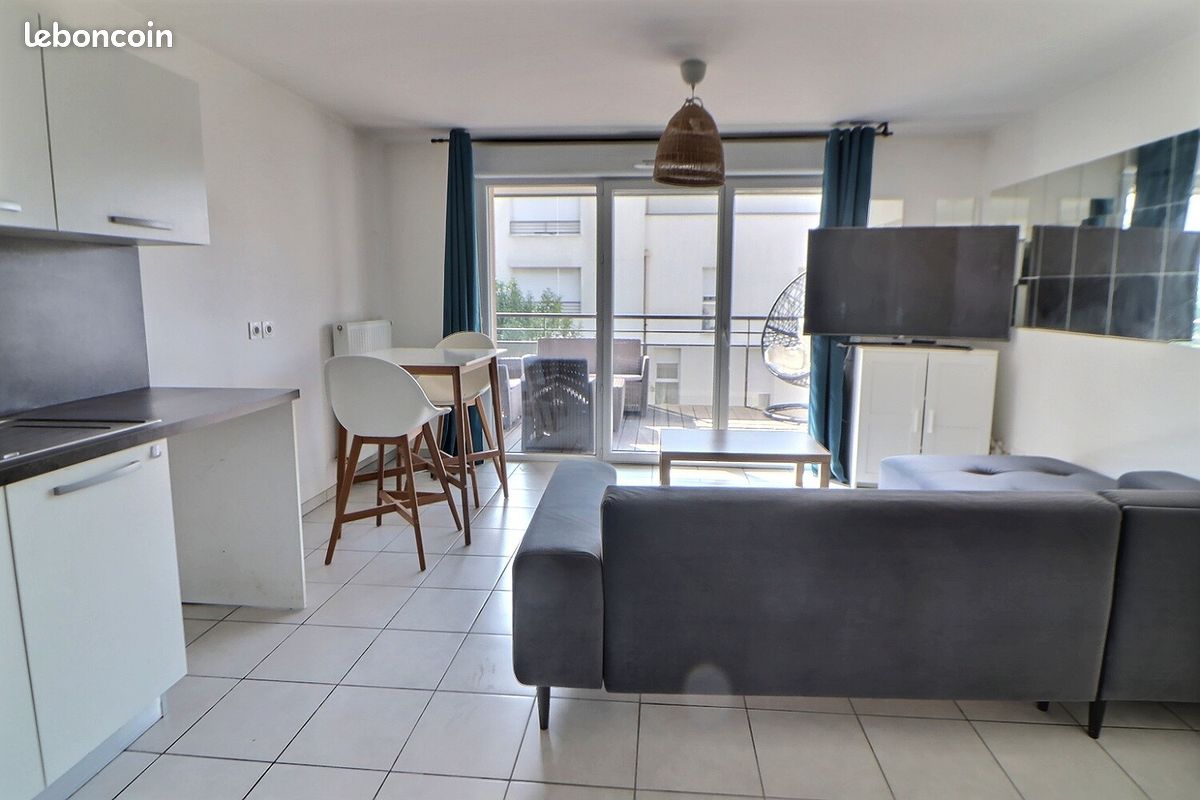 Appartement 2 pièces 43 m² · à Saint-Fons · 43 m² · 142 500 €