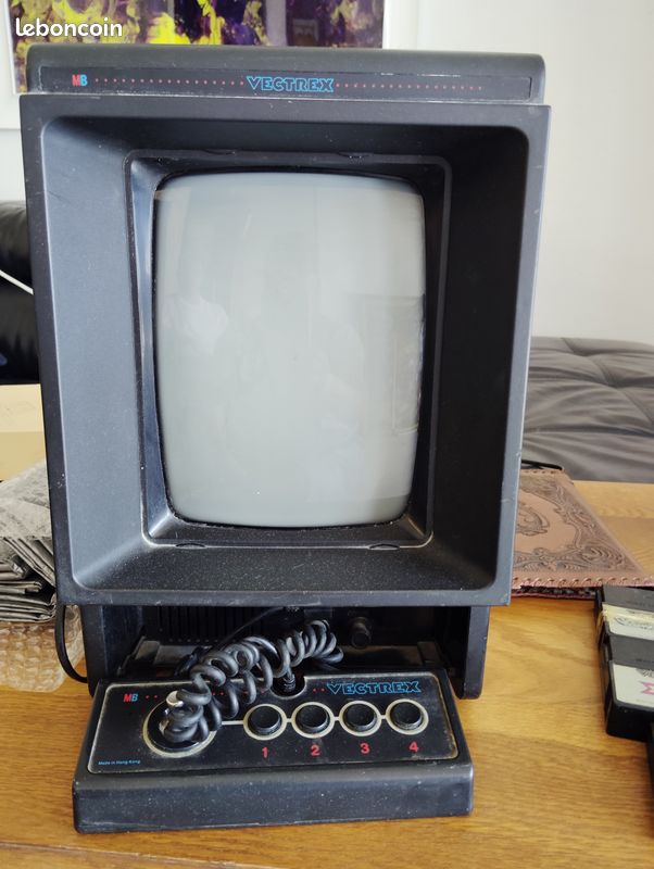 3056322 Milton Bradley Company Vectrex - Console avec jeux