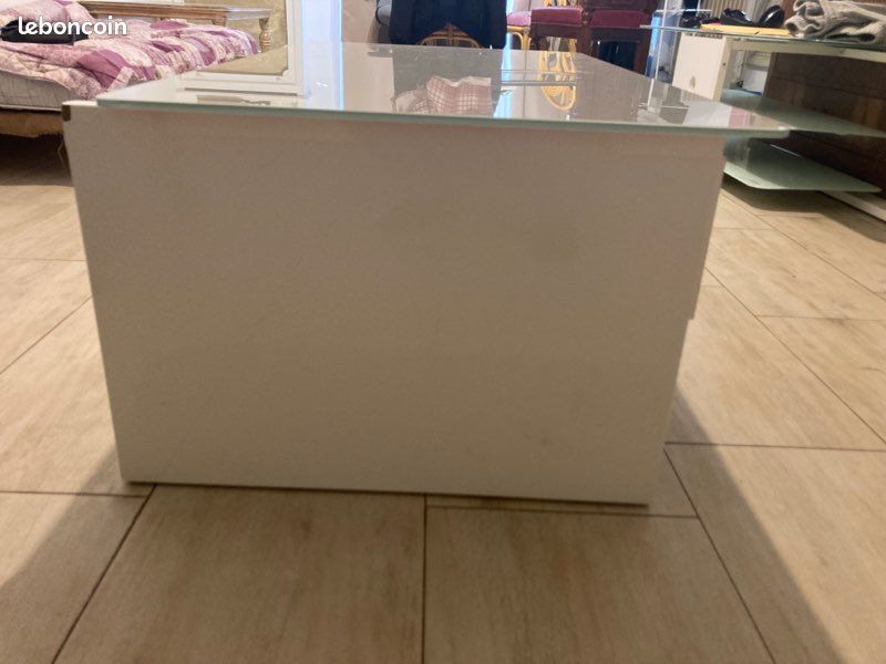 Table basse en verre (image 5)