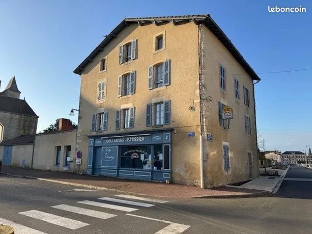 Immeuble 15 pièces 240 m²