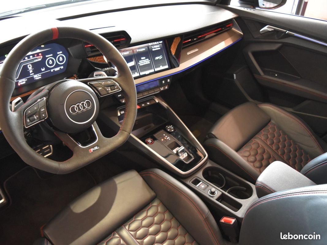 AUDI RS3 SPORTBACK 2.5 TFSI 400 S tronic 7 Quattro (image 15)
