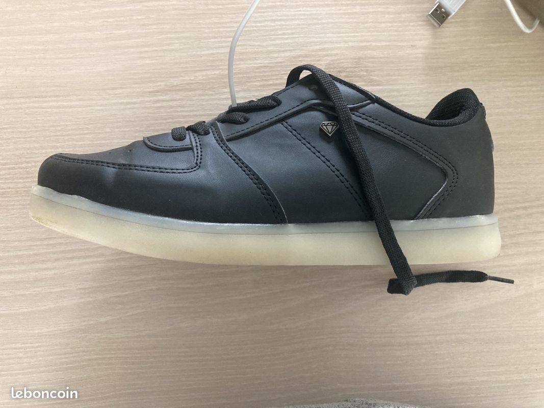 Sneakers basses noires lumineuses cash money taille 39 (image 9)