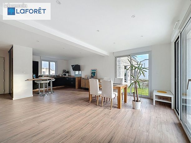 Maison 6 pièces 122 m²