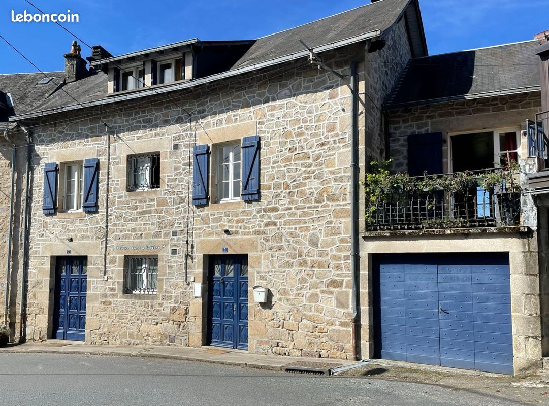 Maison 9 pièces 160 m² · à Treignac · 160 m² · 165 000 €