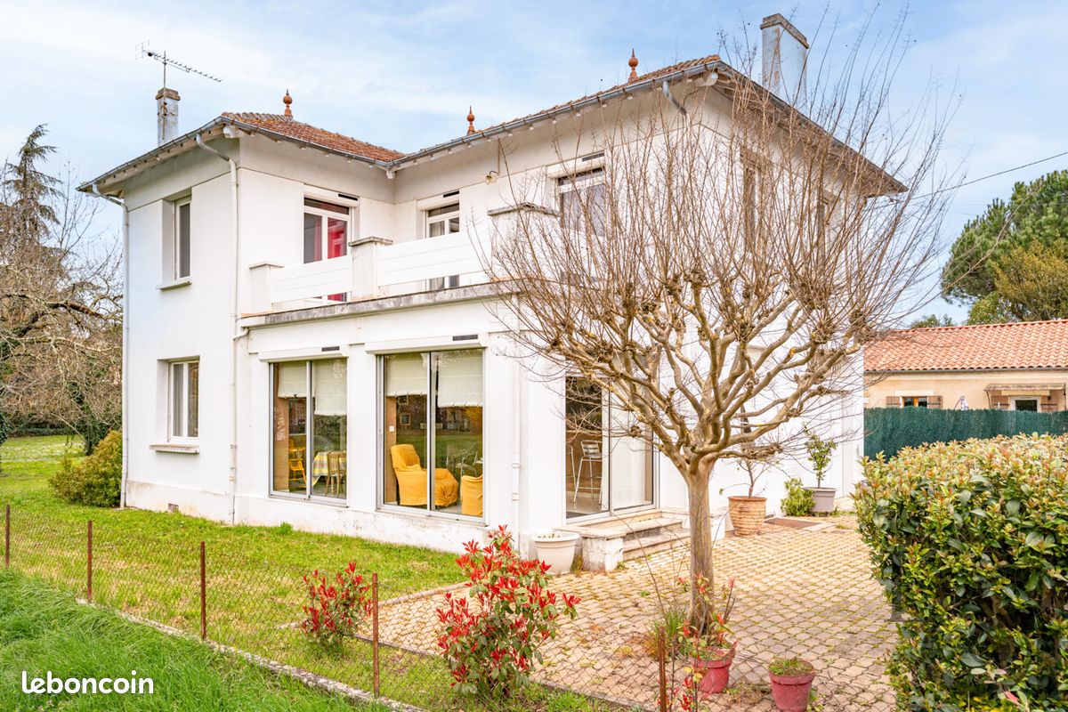 Maison 6 pièces 162 m² · à Villeneuve-sur-Lot · 162 m² · 229 900 €