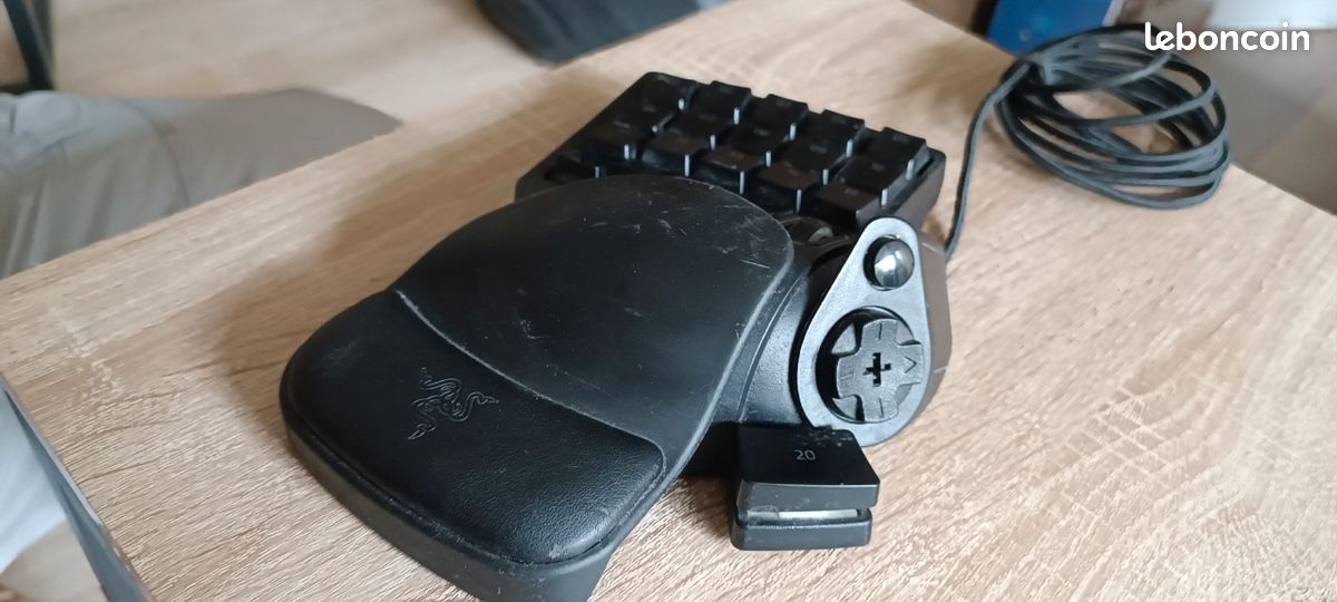 Razer tartarus v2 (image 3)