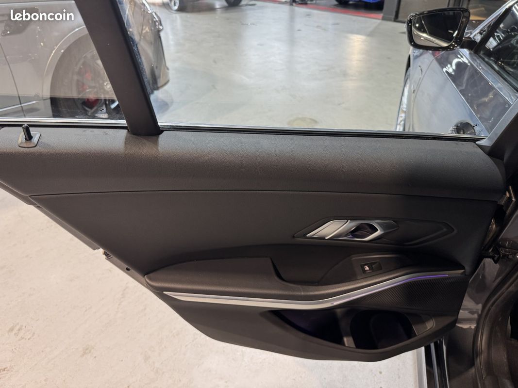 Bmw Série 3 Berline 320e 204ch Luxury BVA8 Hybride Sièges chauffants et électriques (image 23)
