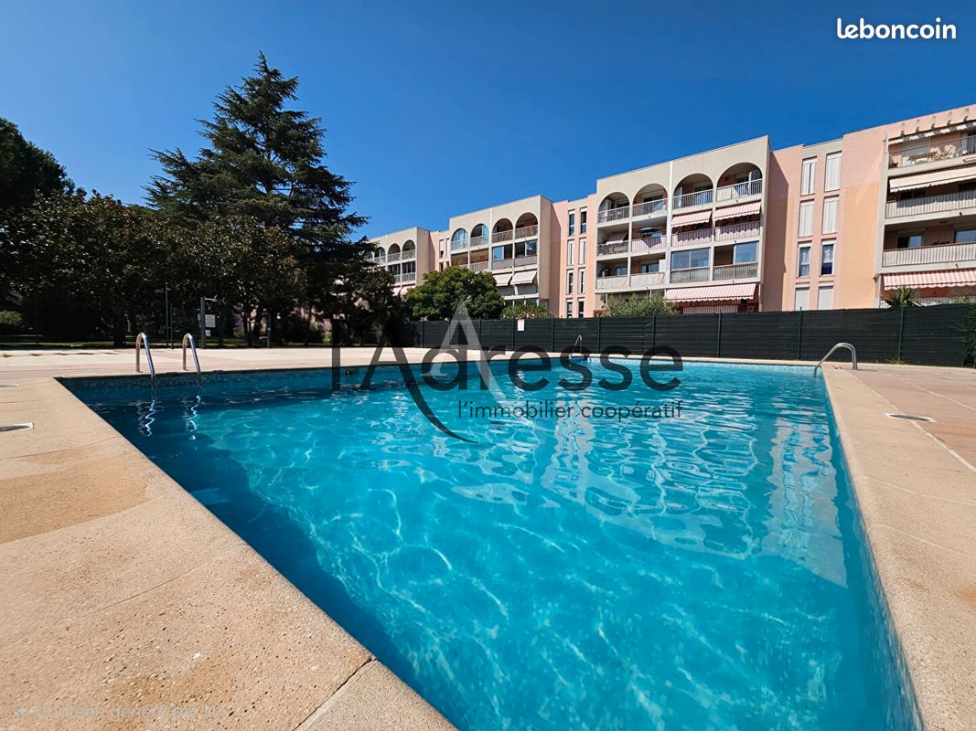 Appartement 3 pièces 67 m² · à Mandelieu-la-Napoule · 67 m² · 285 000 €