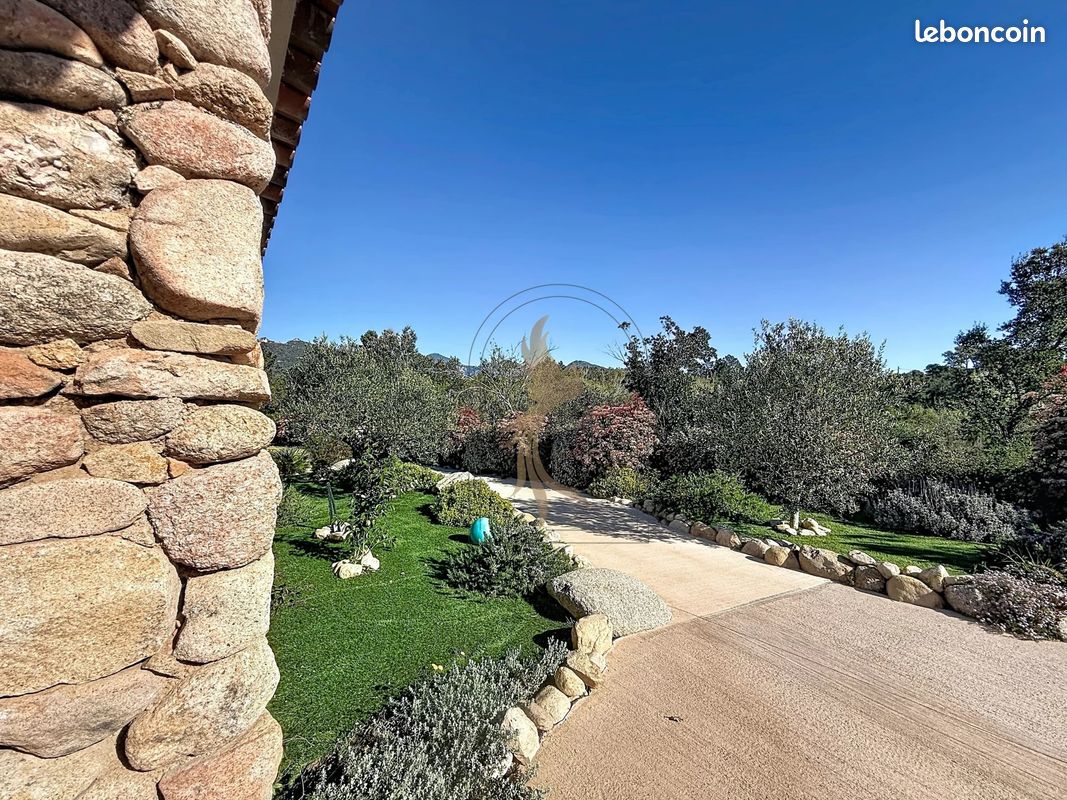 Maison 5 pièces 142 m² · à Porto-Vecchio · 142 m² · 999 000 €
