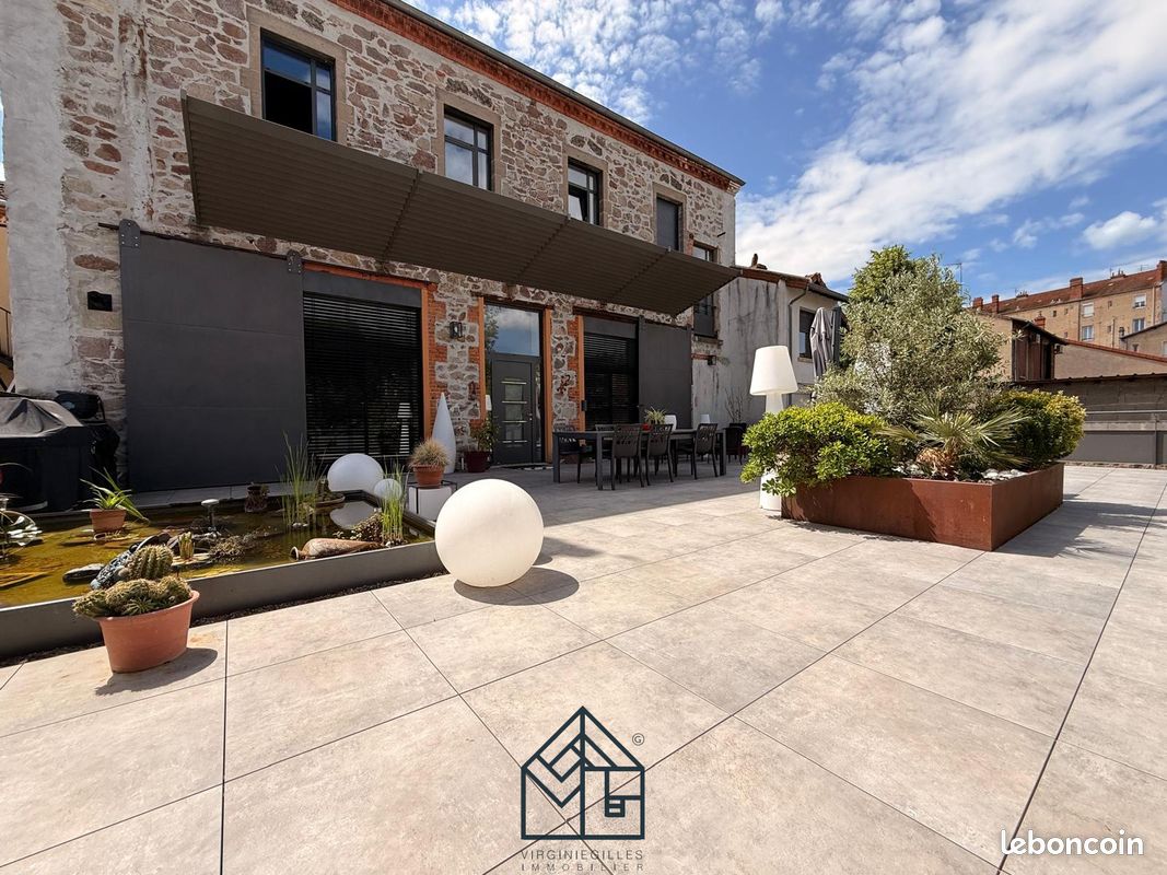 Appartement 6 pièces 173 m² · à Roanne · 173 m² · 349 000 €