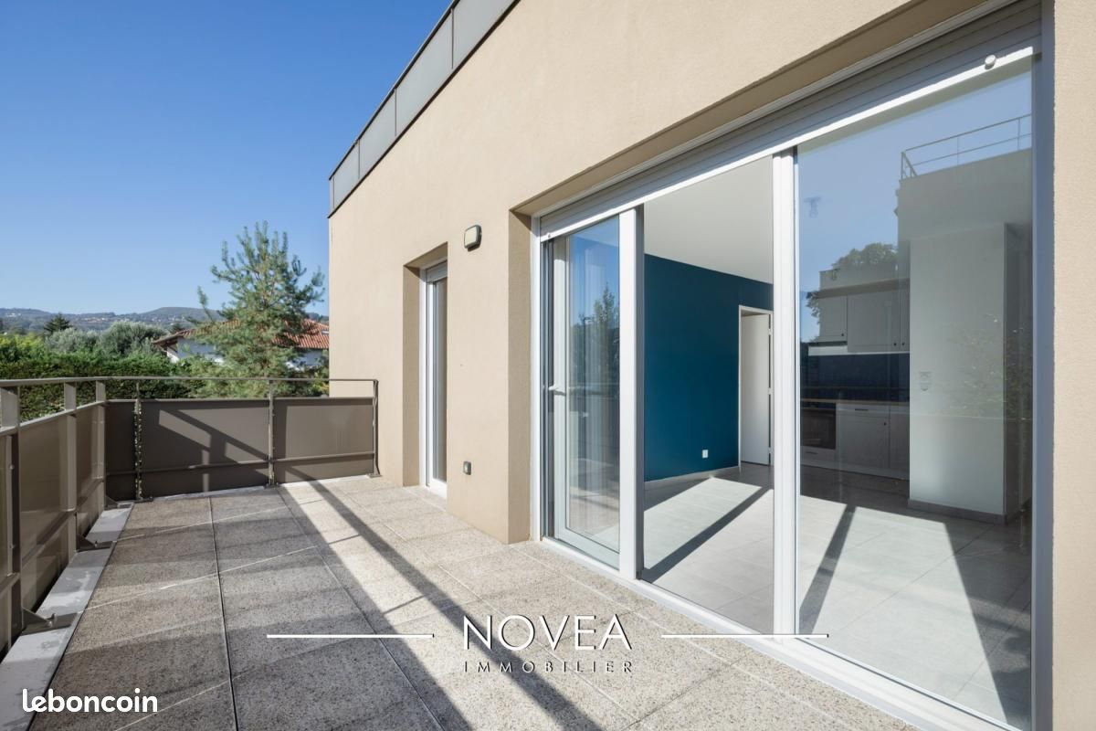 Appartement 2 pièces 42 m² · à Albigny-sur-Saône · 42 m² · 195 000 €