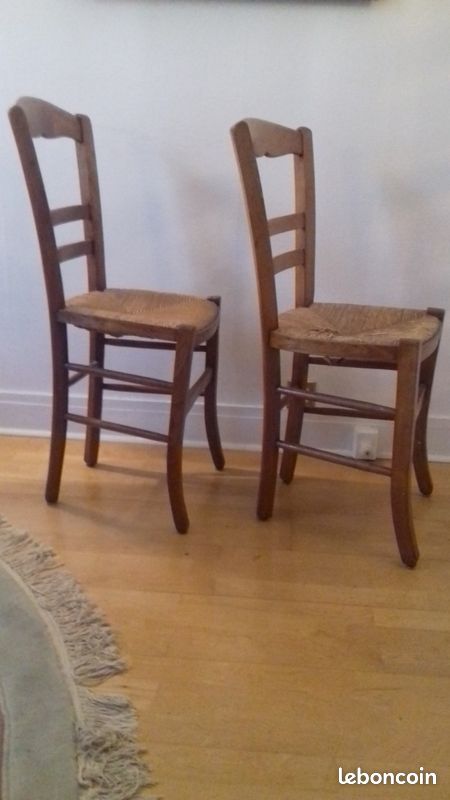 Chaise en bois ancienne paillée (image 6)