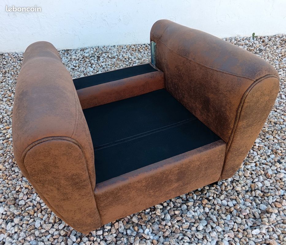 Fauteuil club Stanis tissu aspect cuir vieilli (image 7)