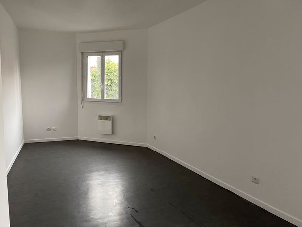 Maison a louer villiers-le-bel - 3 pièce(s) - 70 m2 - Surfyn