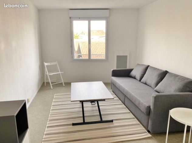 Appartement 1 pièce 21 m² · à Bordeaux · 21 m² · 703 €