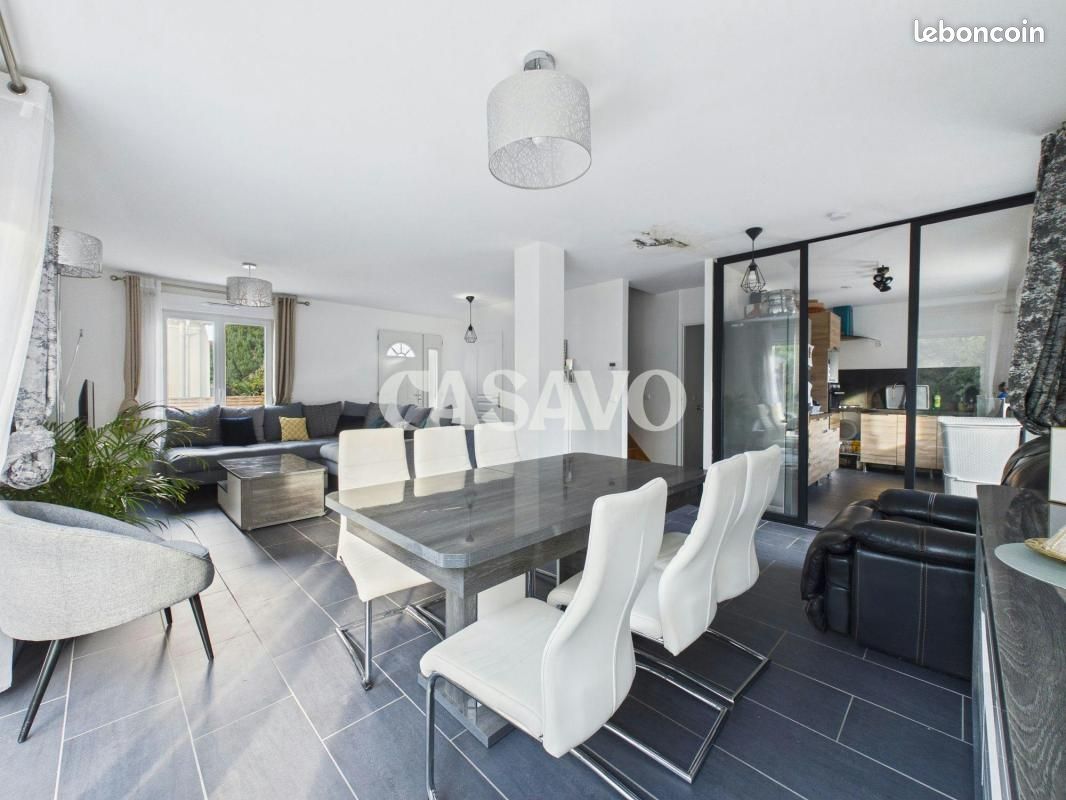 Maison 6 pièces 140 m² · à Épinay-sur-Seine · 140 m² · 439 000 €