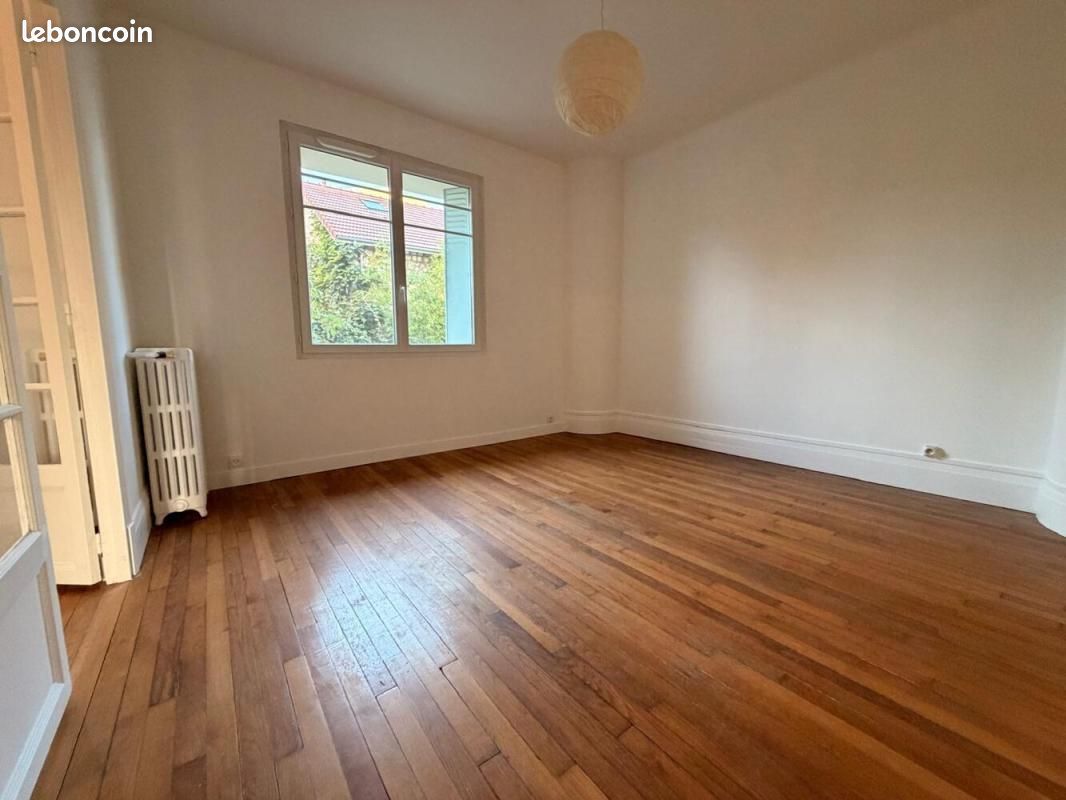 Appartement 3 pièces 60 m² · à Chaville · 60 m² · 1 380 €/mois