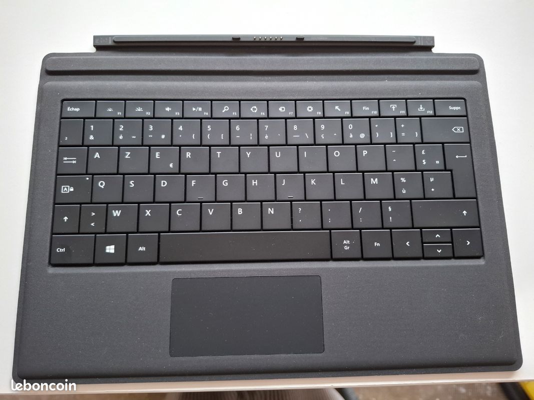 Clavier Surface pro3 neuf acheté 125euros (image 1)