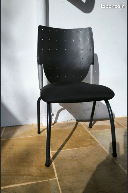 Chaise de bureau (image 1)