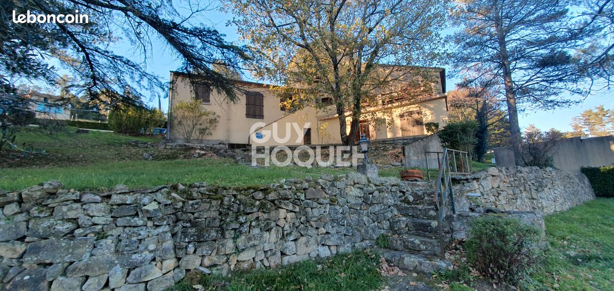 Maison 7 pièces 218 m² · à Aubenas · 218 m² · 295 000 €