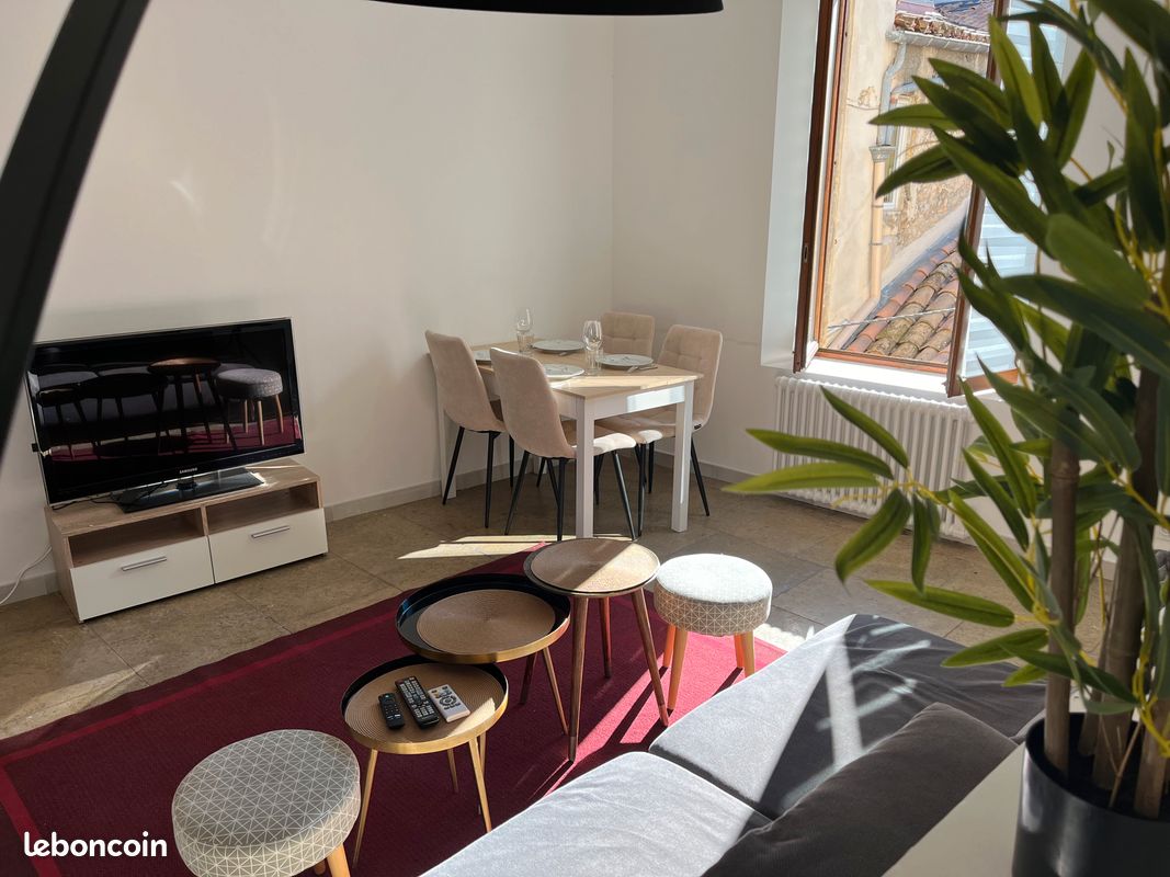 Appartement 4 pièces 74 m² · à Nîmes · 74 m² · 950 €/mois