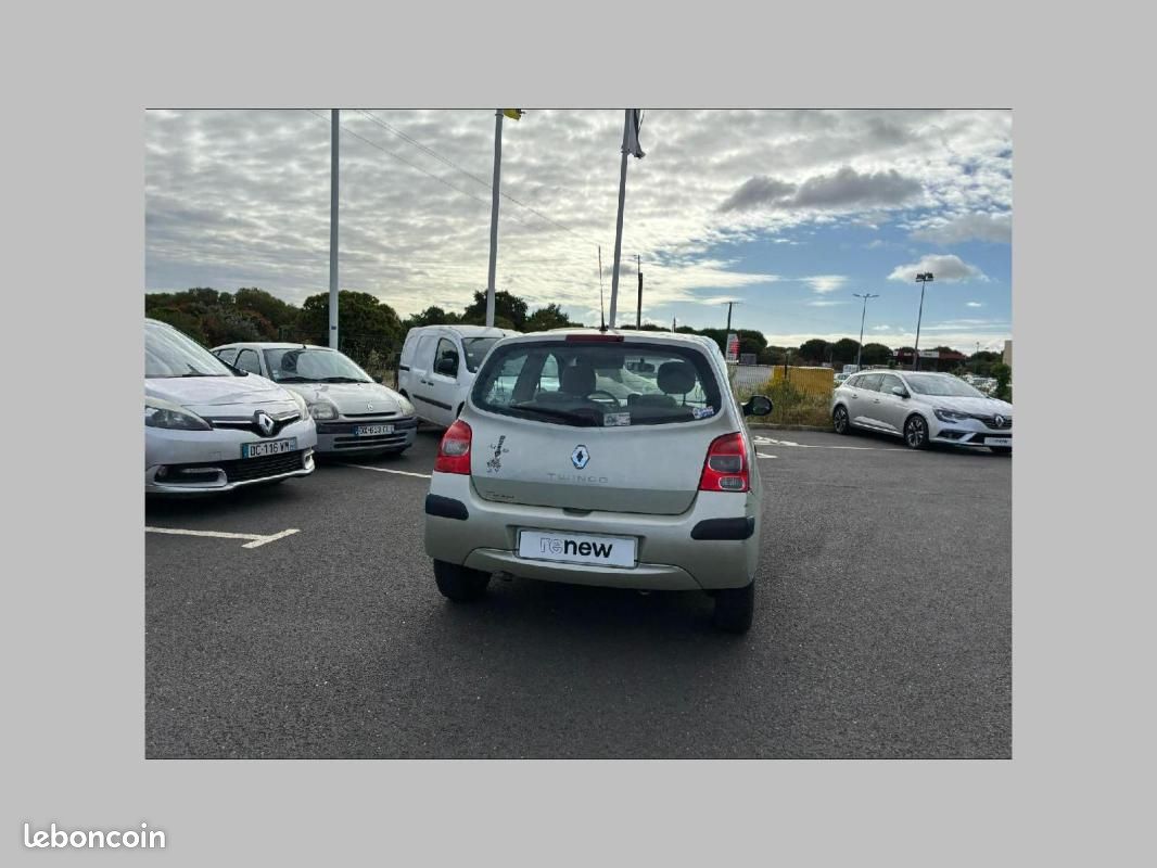 Renault Twingo II 1.5 DCI 65 ECO2 HELIOS TEINTE AMANDE (image 6)