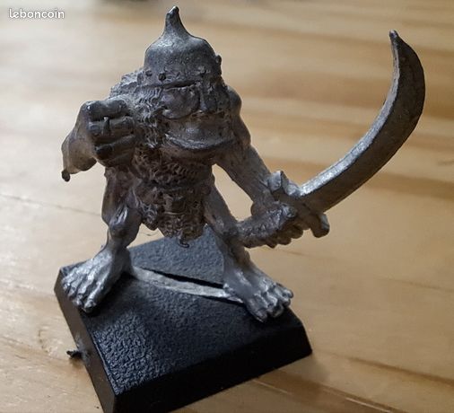 Figurines Guerriers Orcs En Métal Pour Warhammer - Anciennes Batailles Fantastiques - Lot D'occasion