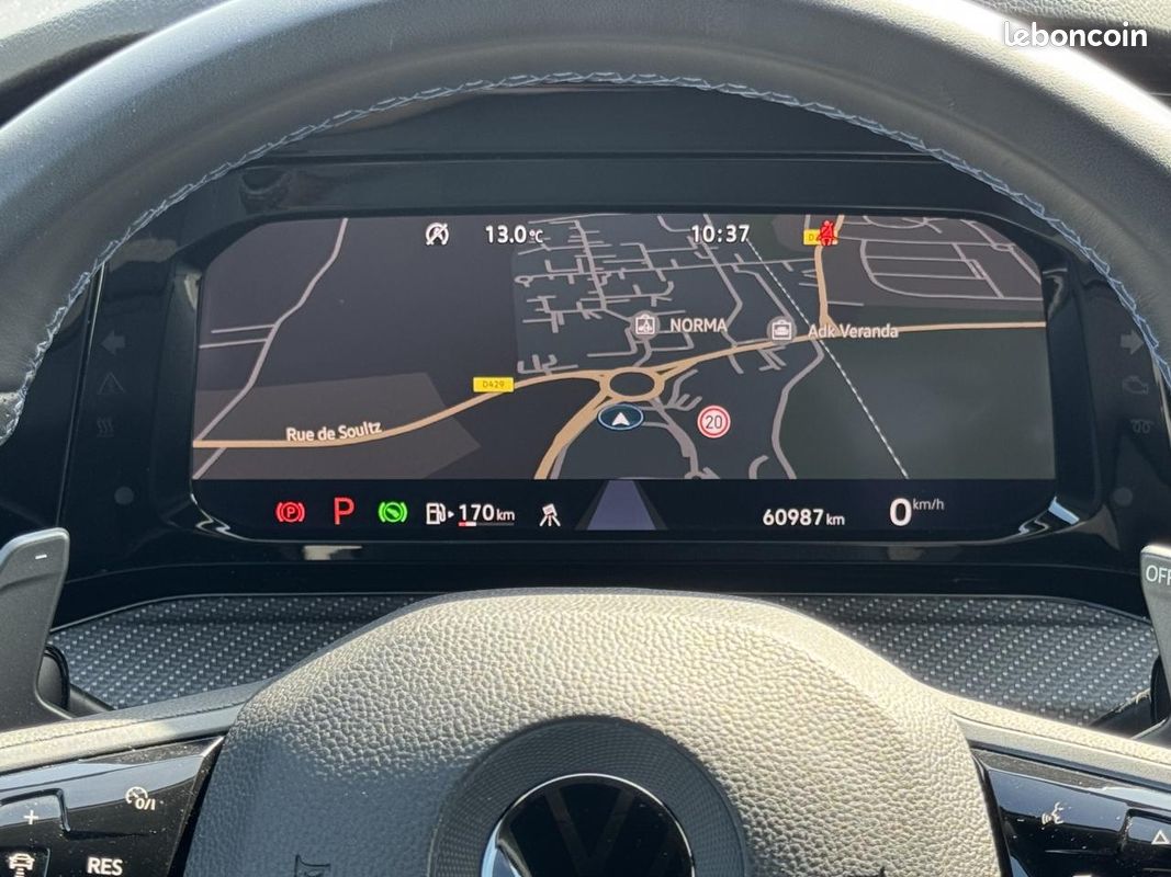 VOLKSWAGEN GOLF 8 R 4Motion 2.0 TSI 320ch DSG 7 (image 6)